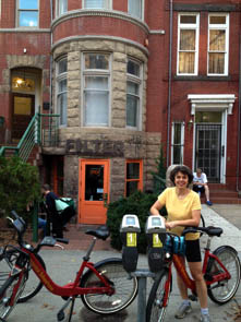 CaBi Coffeeneuring. Katrin in front of Filter