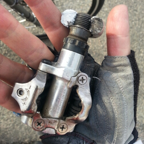 CO Tour Day 9: Las Cosas Se Arreglan: Cottonwood Pass and a Broken&nbsp;Crankarm