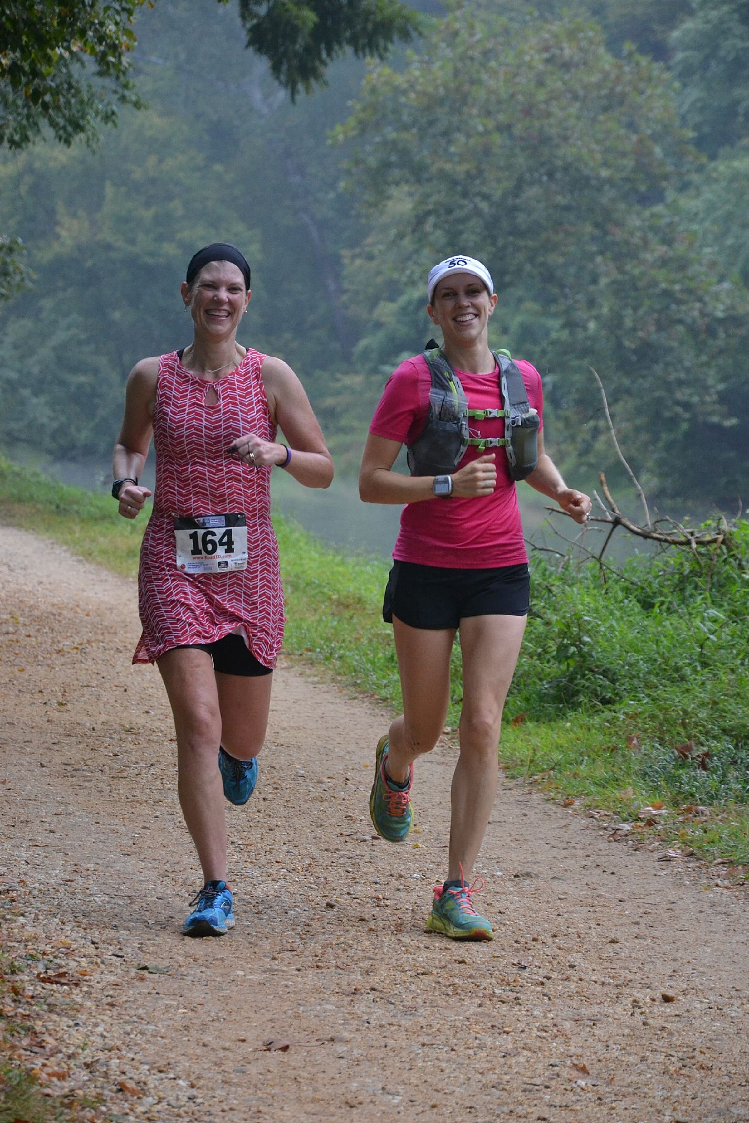 Running with Robin at the halfway point. Photo credit: Tony Estrada Photography